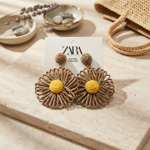 گوشواره بابونه نسکافه ای😍